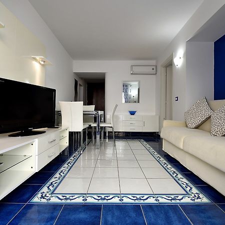 Sedil Dominova Apartment Сорренто Экстерьер фото