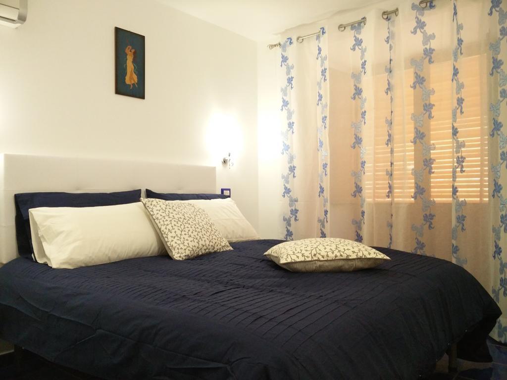 Sedil Dominova Apartment Сорренто Экстерьер фото
