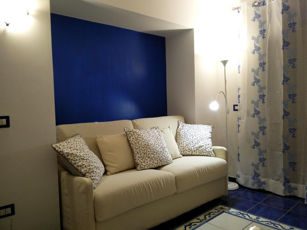 Sedil Dominova Apartment Сорренто Экстерьер фото